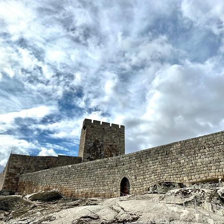 Quintas de Baixo Casa Do Penedo - Um Segredo Na Serra Da Estrela מראה חיצוני תמונה